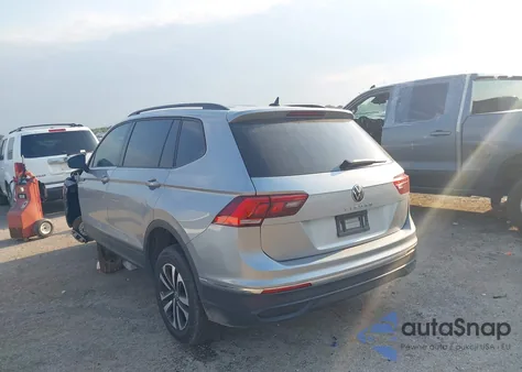 2023 Volkswagen Tiguan 2.0T S z USA, uszkodzony, nr VIN 3VVRB7AX7PM137094